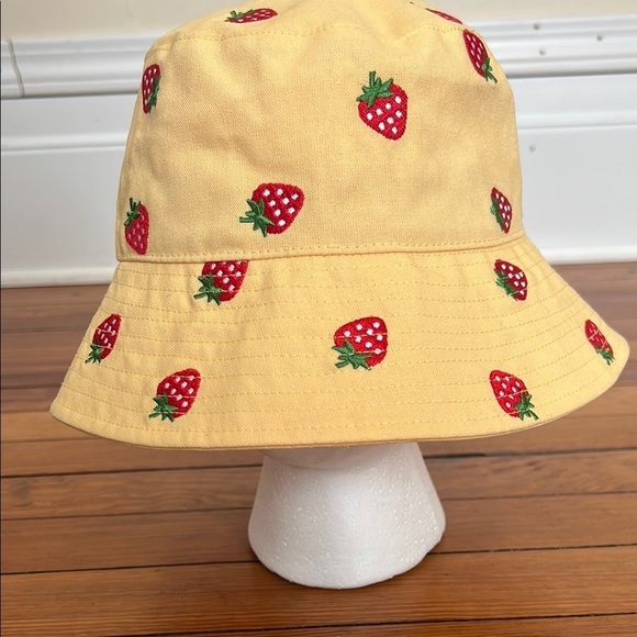 No Boundaries Accessories - Adorable Yellow Bucket Hat with Strawberry Embroidery - One Size
